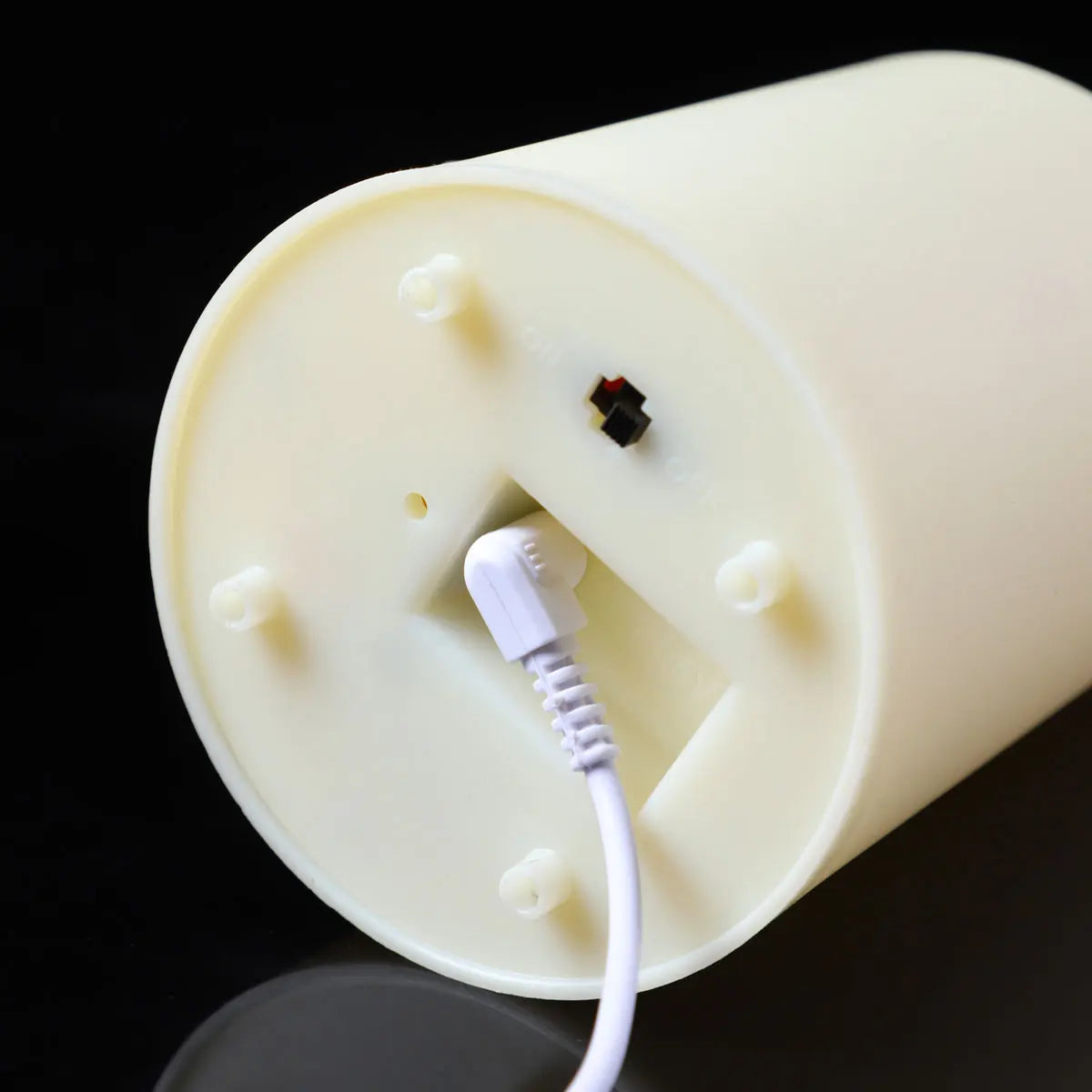 Bougies LED Flamme Vacillante FOYRA — Rechargeables USB, avec télécommande